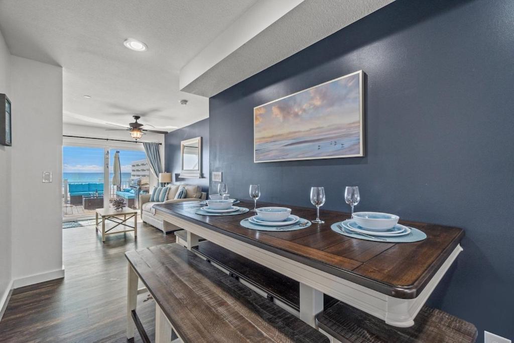 Newly Remodeled Beachfront Townhome - Sleeps 14 Panama City Beach Eksteriør billede