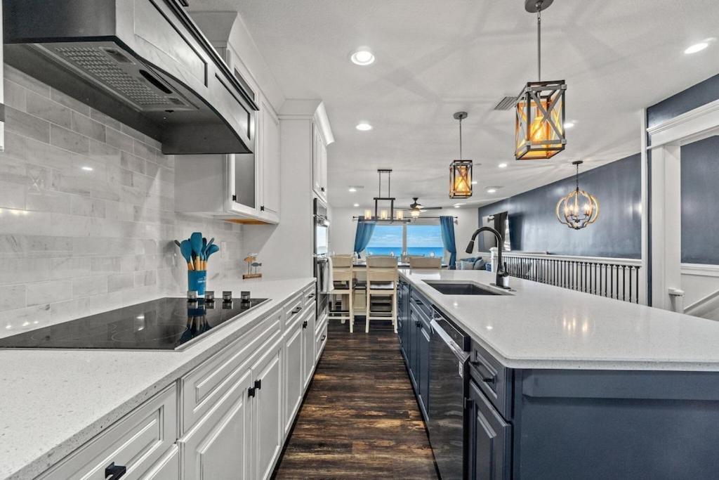 Newly Remodeled Beachfront Townhome - Sleeps 14 Panama City Beach Eksteriør billede