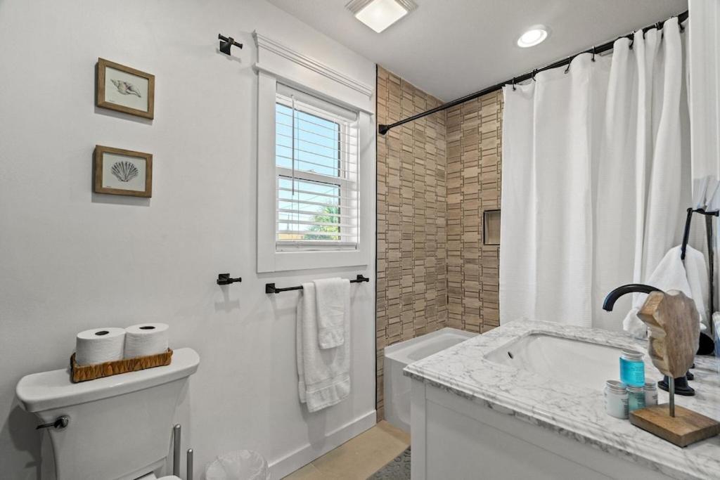 Newly Remodeled Beachfront Townhome - Sleeps 14 Panama City Beach Eksteriør billede