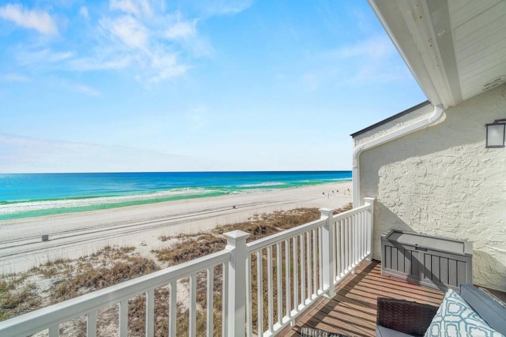 Newly Remodeled Beachfront Townhome - Sleeps 14 Panama City Beach Eksteriør billede